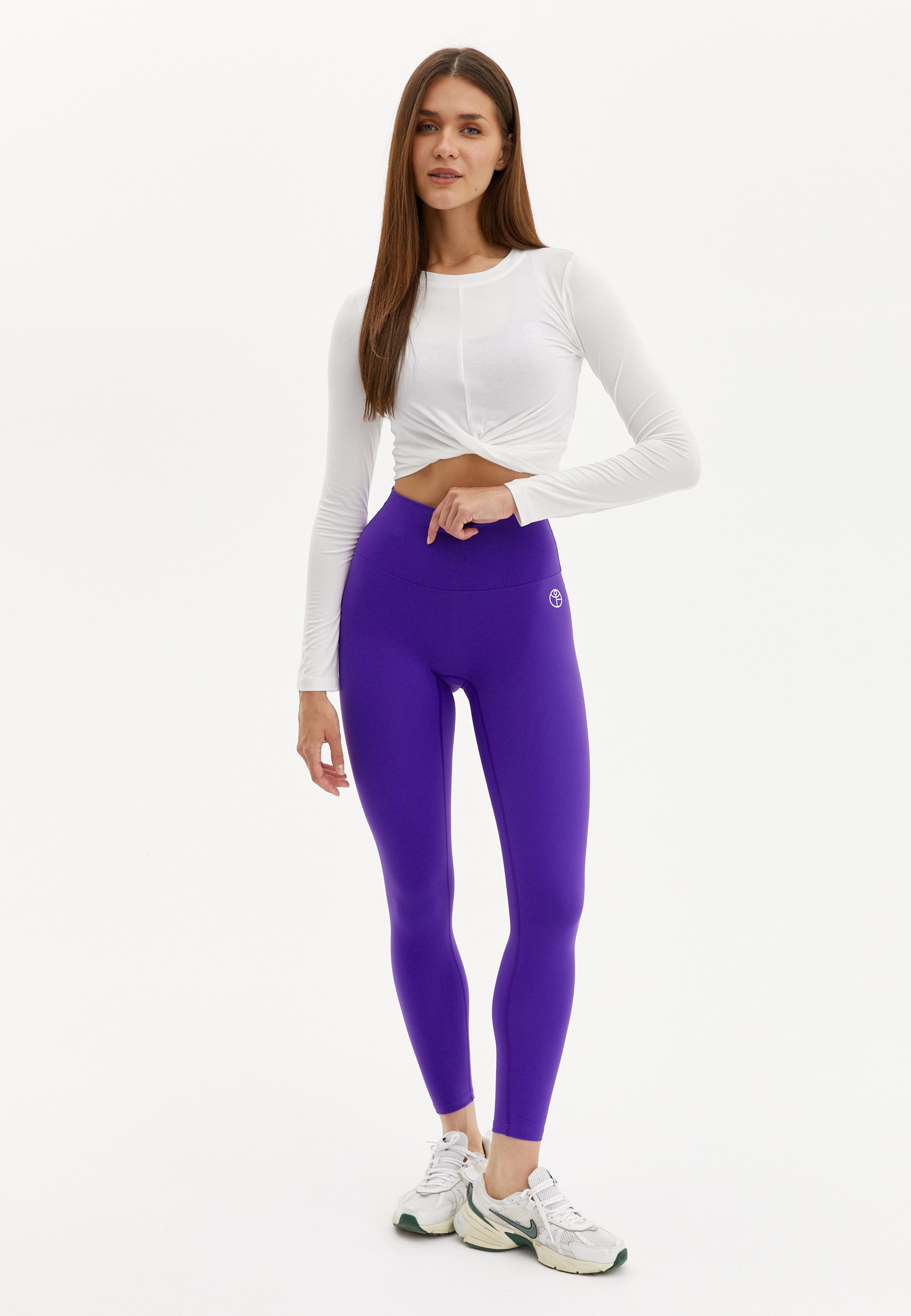 Кроп-топ с узлом VISCOSE молочный