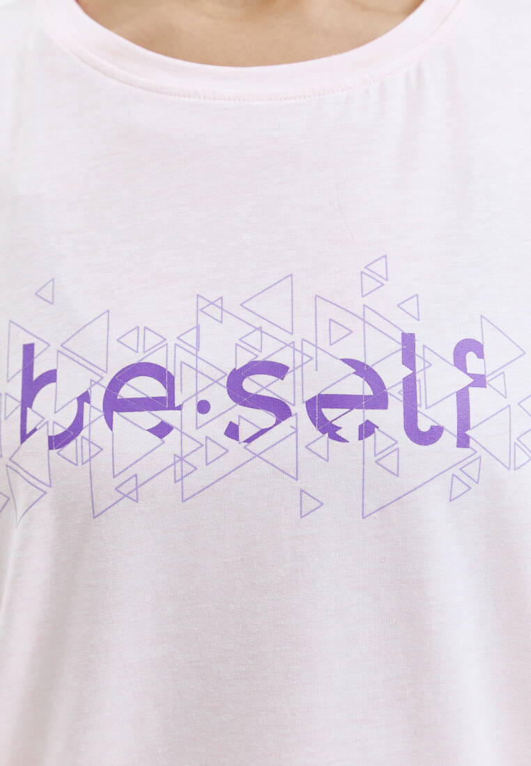 Футболка с геометрическим принтом BeSelf розовая