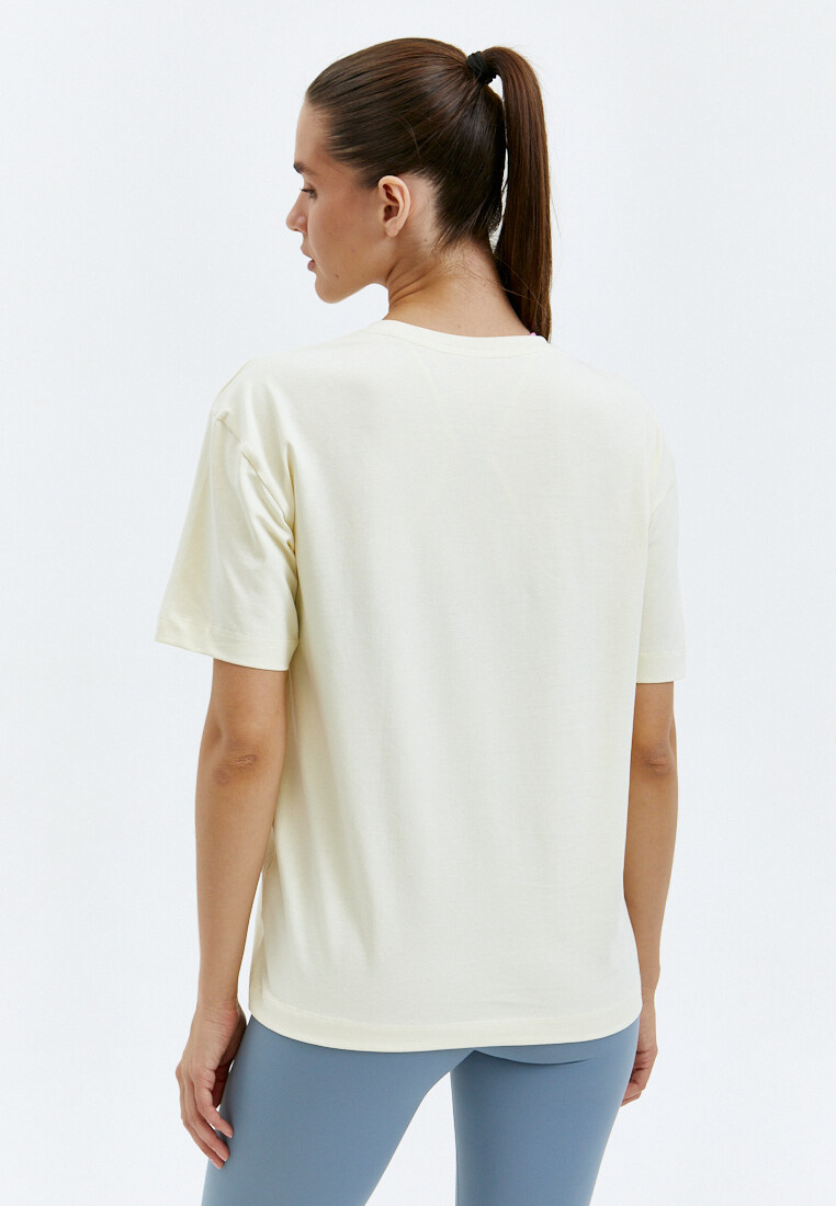 Футболка с геометрическим принтом BeSelf экрю