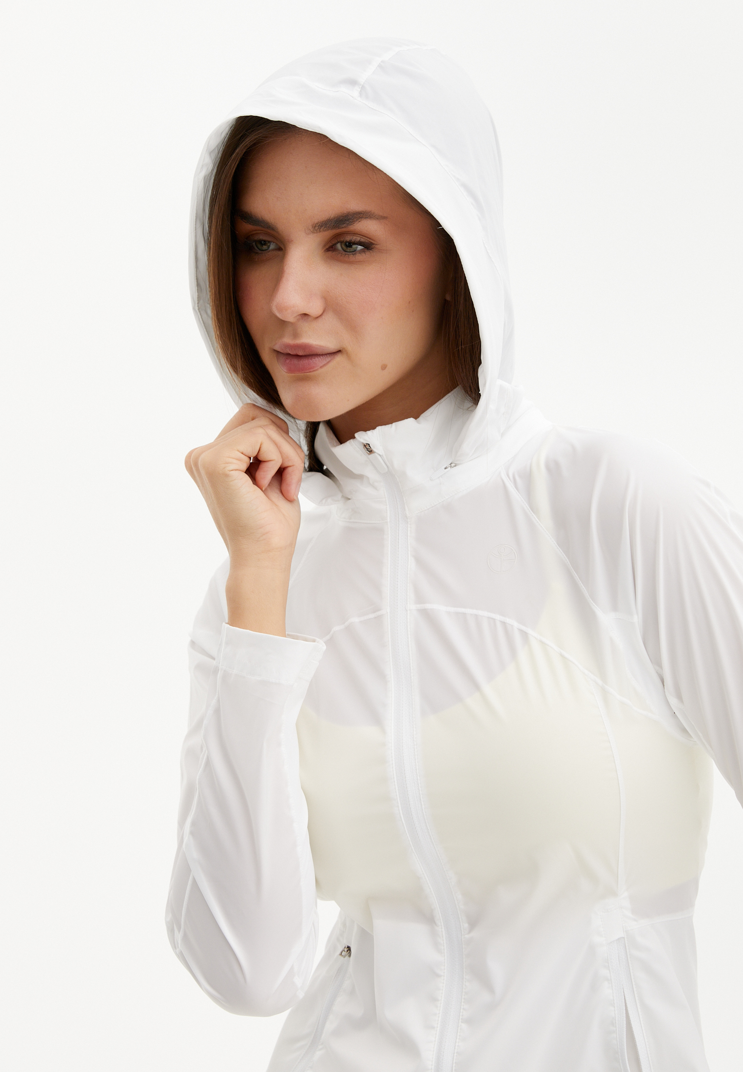 Олимпийка SUN PROTECT белая