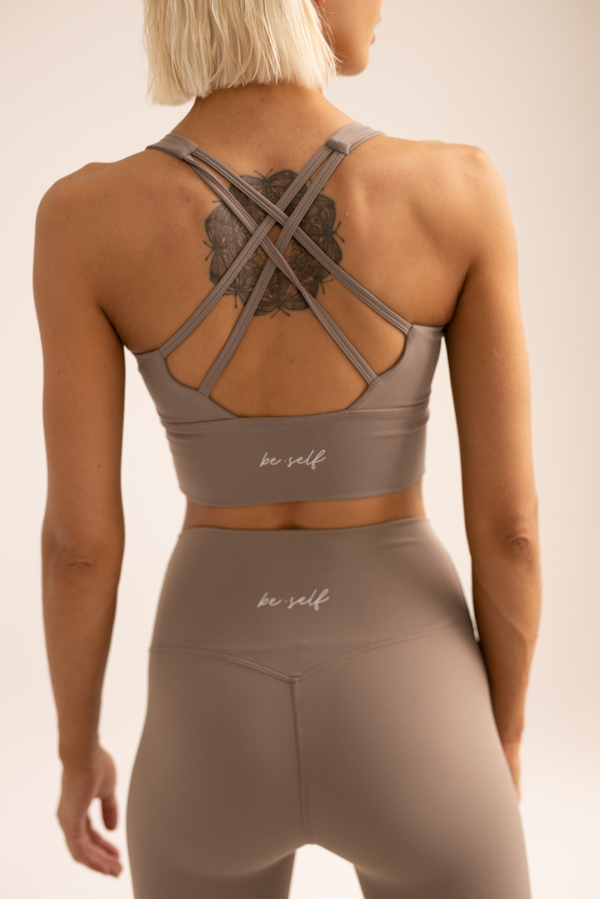 Топ-бра удлиненный MOTION кофейный