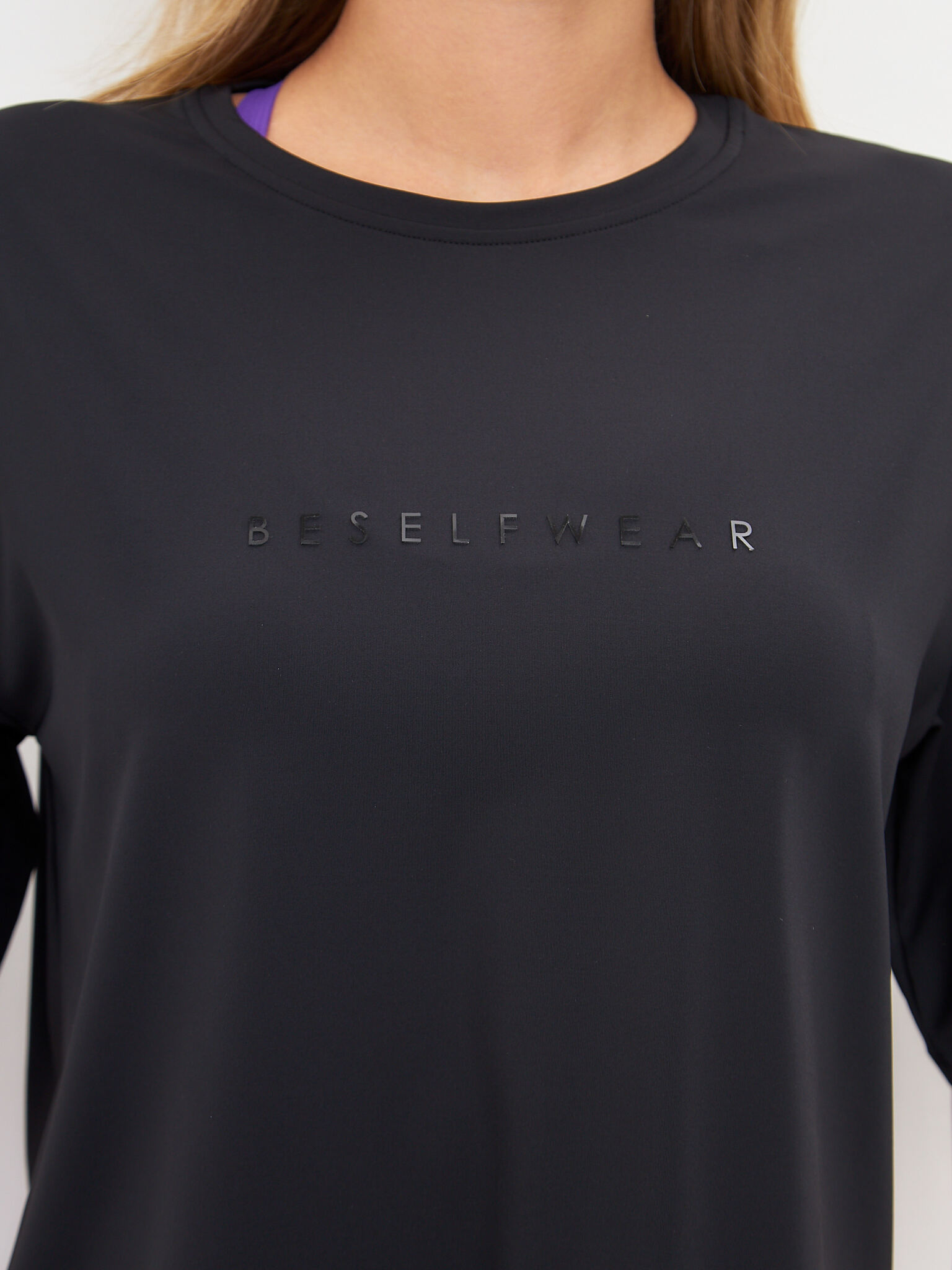 Футболка SATIN BASE черная