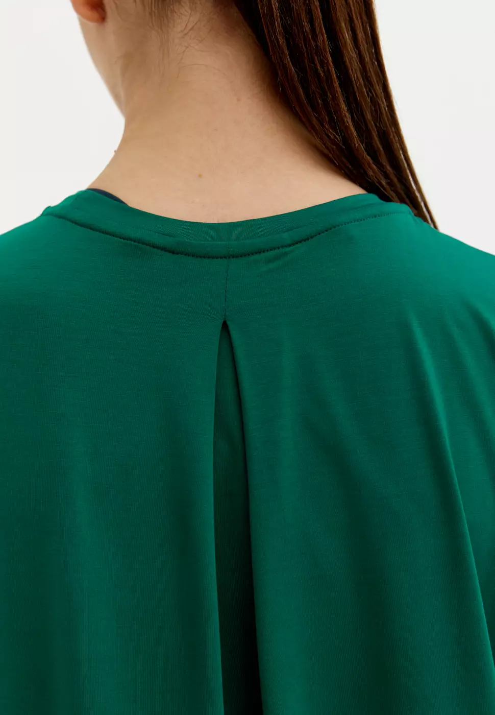 Футболка MODAL изумрудная