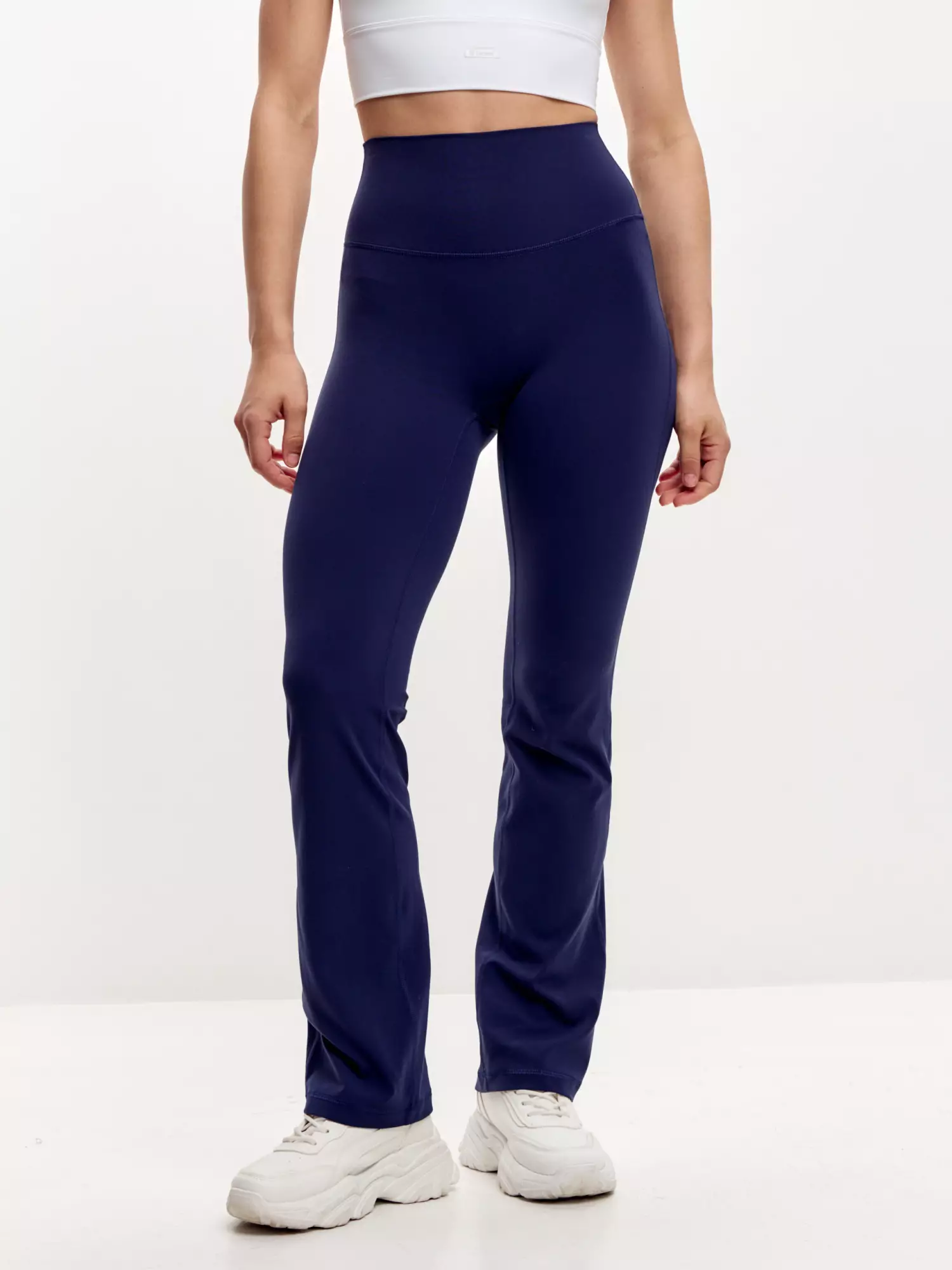 Брюки клеш SOFT LIBERTY Short темно-синие