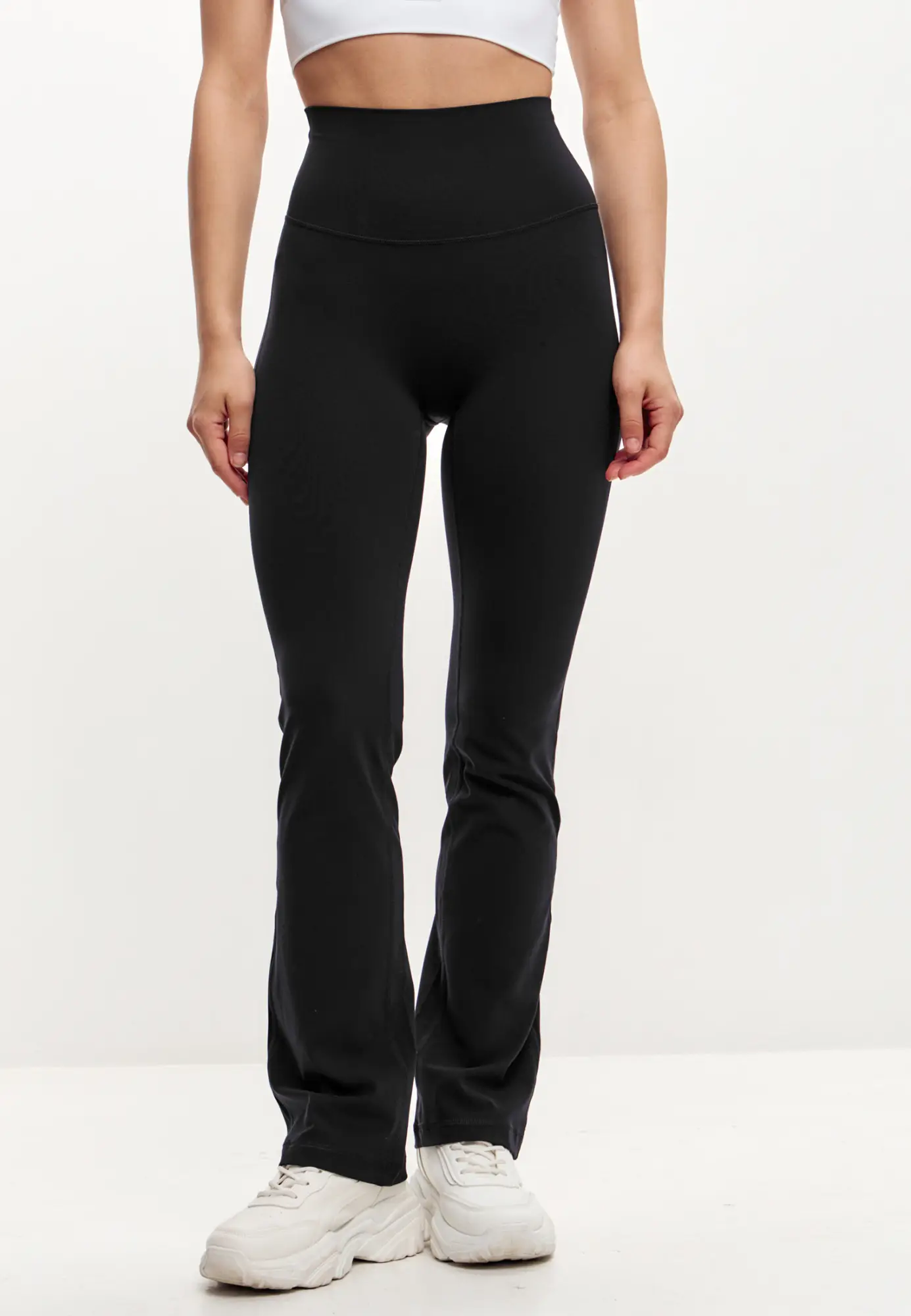 Брюки клеш SOFT LIBERTY Tall черные (170-180)