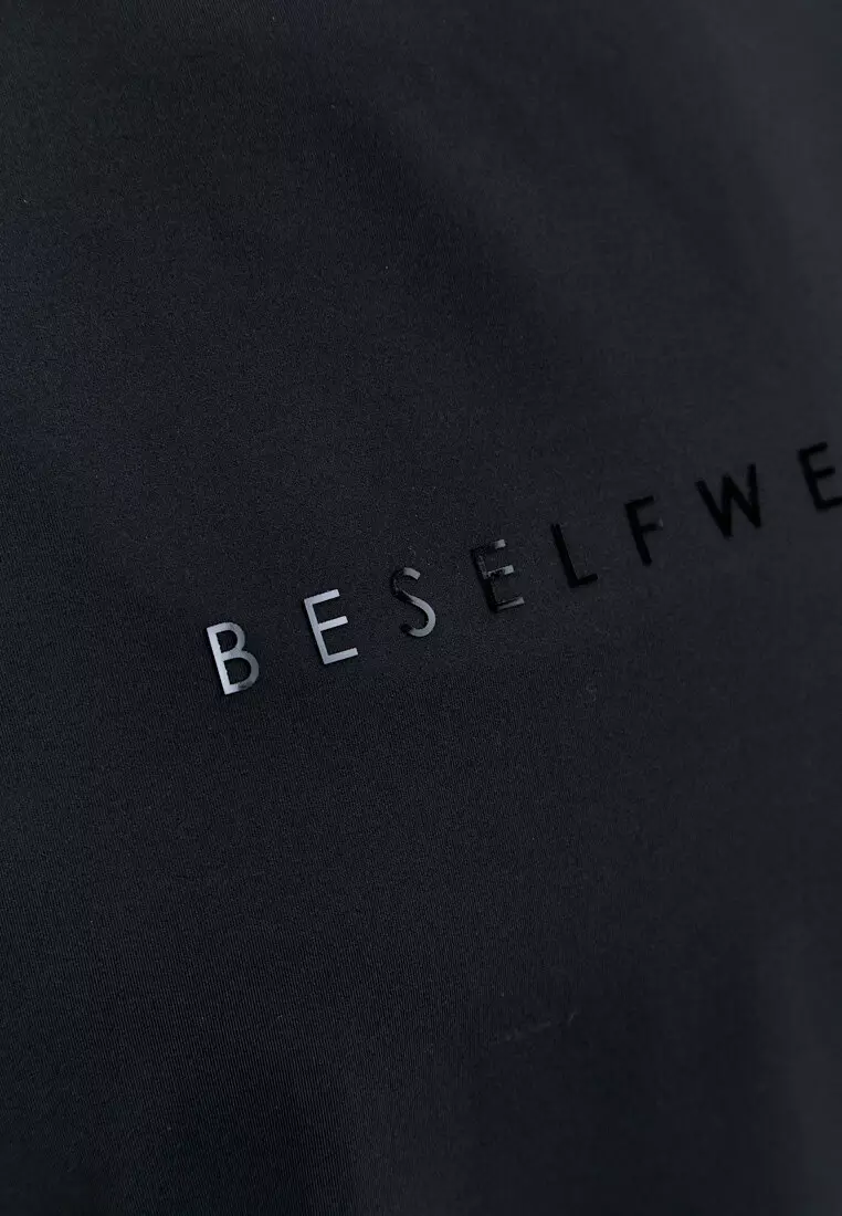 Футболка SATIN BASE черная