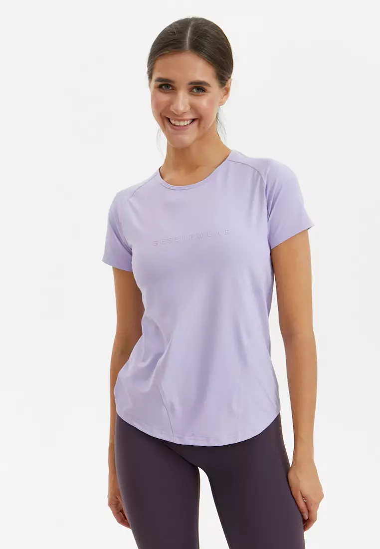 Удлиненная футболка SATIN BASE лавандовая