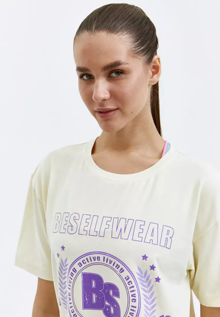 Футболка BSWR экрю с принтом