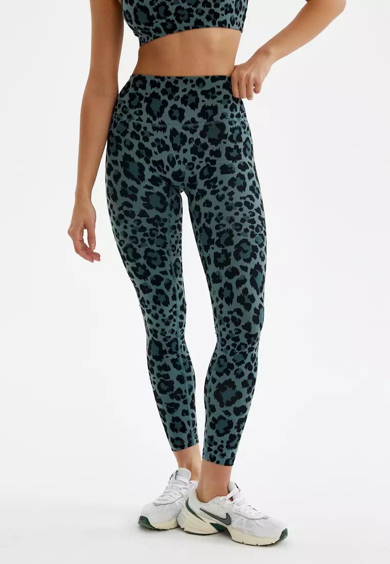 Лосины FAUNA пыльно-зеленый леопард