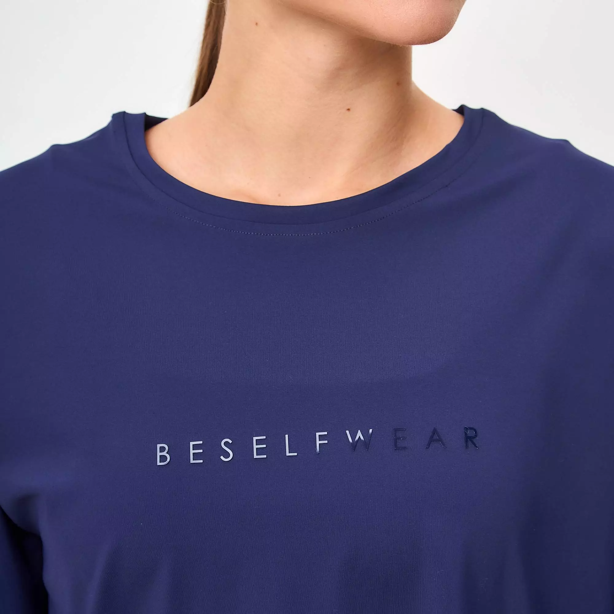 Футболка SATIN BASE темно-синяя