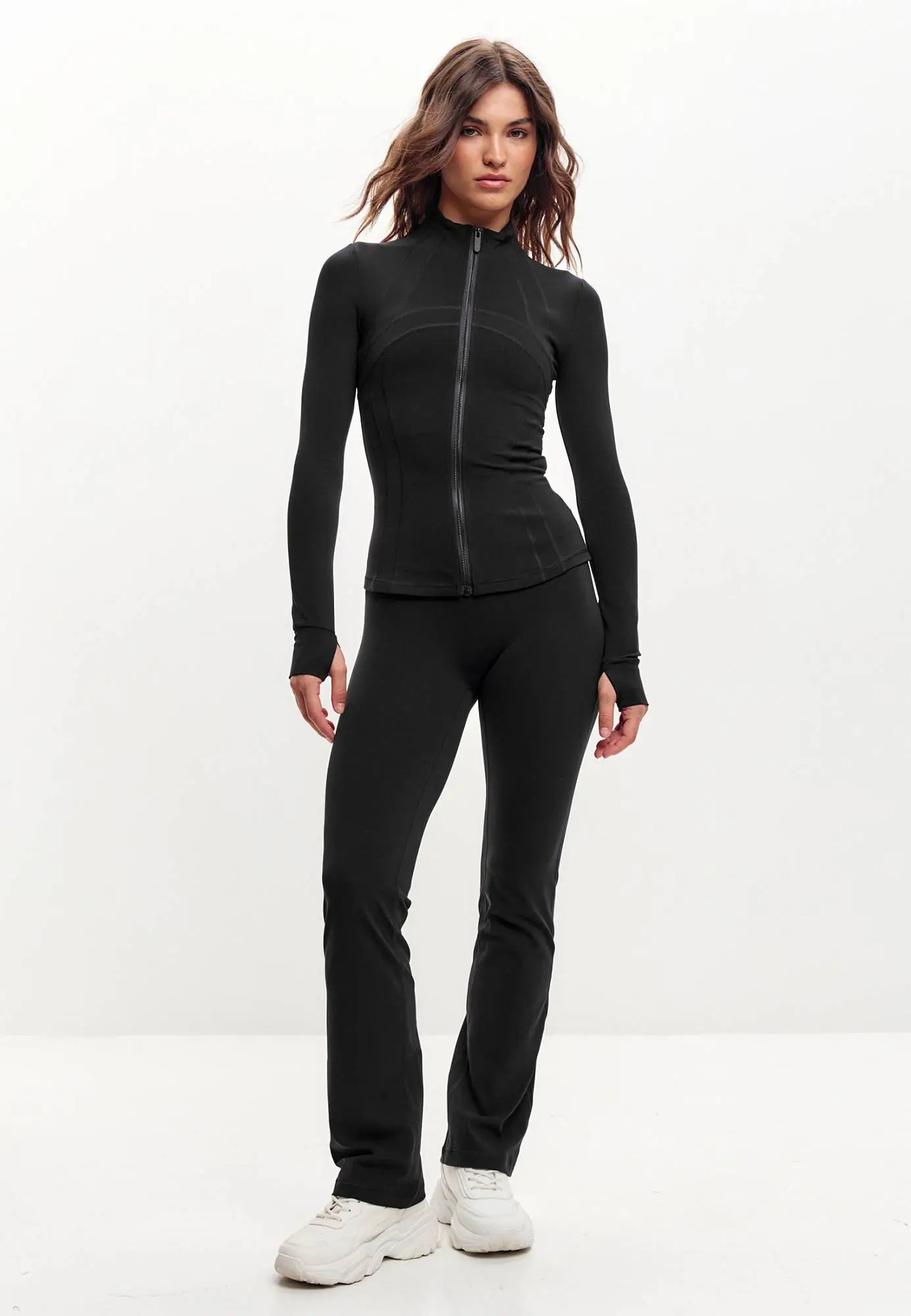 Брюки клеш SOFT LIBERTY Tall черные (170-180)