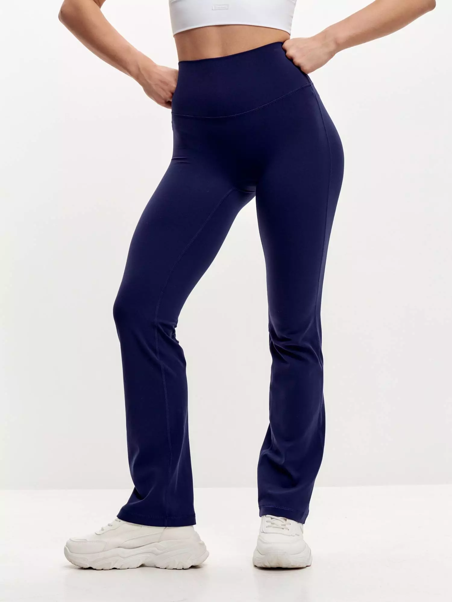 Брюки клеш SOFT LIBERTY Short темно-синие