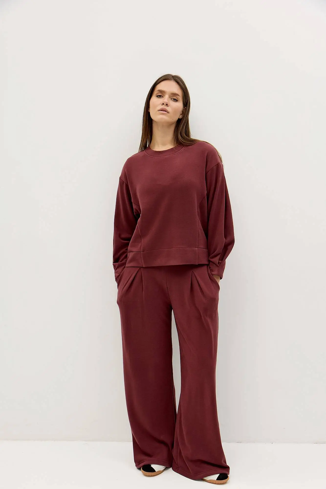 Штаны с защипами URBAN COMFORT бордовые